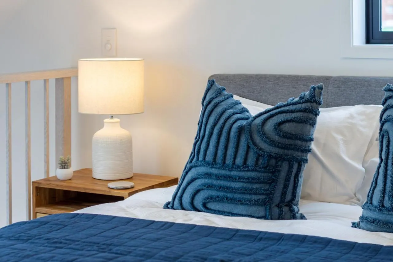 公寓 Modern, Convenient, Central: 1 Bedroom Loft 基督城